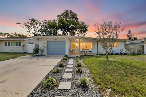 Villa ou maison à Clearwater, Floride 2 chambres, 107.58 m2 № 2148160