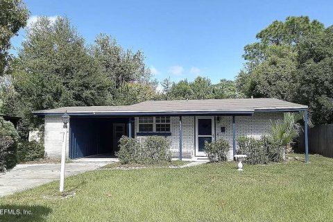 House in Jacksonville, Florida 3 bedrooms, 116.96 sq.m. № 845581 - photo 1