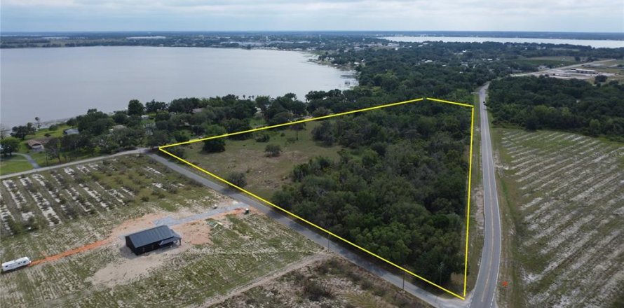 Terreno en Frostproof, Florida № 1631447