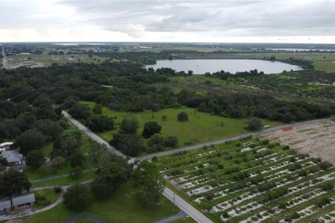 Terreno en venta en Frostproof, Florida № 1631447 - foto 7