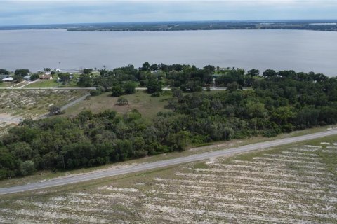 Terreno en venta en Frostproof, Florida № 1631447 - foto 16