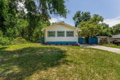 Casa en DeLand, Florida 3 dormitorios, 125.42 m2 № 2095335