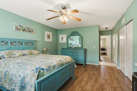 Condo in Clearwater, Florida, 2 bedrooms № 2198076 - photo 19