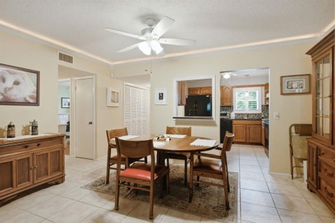 Condo in Clearwater, Florida, 2 bedrooms № 2198076 - photo 11