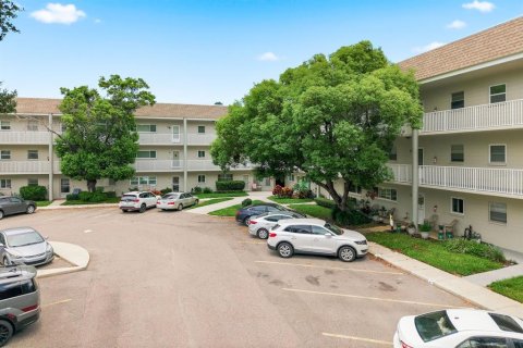 Condo in Clearwater, Florida, 2 bedrooms № 2198076 - photo 27
