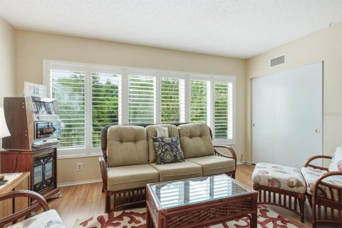 Condo in Clearwater, Florida, 2 bedrooms № 2198076 - photo 24