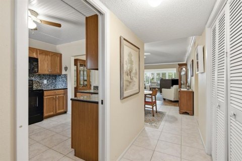 Condo in Clearwater, Florida, 2 bedrooms № 2198076 - photo 7