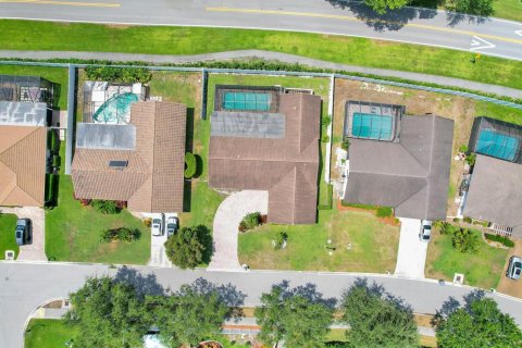 Villa ou maison à louer à Boca Raton, Floride: 3 chambres, 201.78 m2 № 1230261 - photo 1