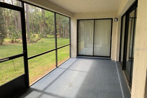 Condo in Daytona Beach, Florida, 2 bedrooms  № 2093081 - photo 7