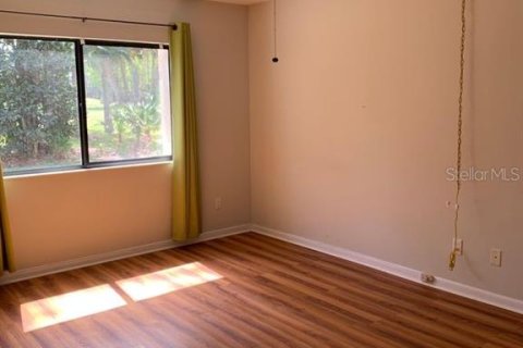 Condo in Daytona Beach, Florida, 2 bedrooms  № 2093081 - photo 4