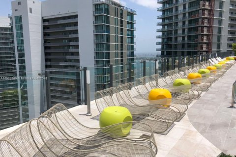 Condo in Miami, Florida, 1 bedroom  № 1060730 - photo 21