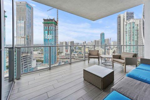 Condominio en venta en Miami, Florida, 3 dormitorios, 204.76 m2 № 1993642 - foto 6