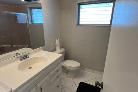 Copropriété à louer à Miami, Floride: 1 chambre, 88.63 m2 № 2057027 - photo 10