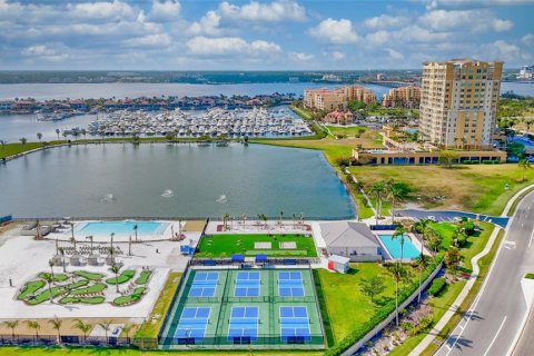 Condo in Palmetto, Florida, 2 bedrooms  № 1886675 - photo 5