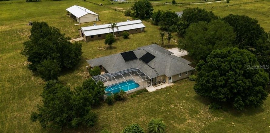 Villa ou maison à Brooksville, Floride 5 chambres, 334.08 m2 № 2321177