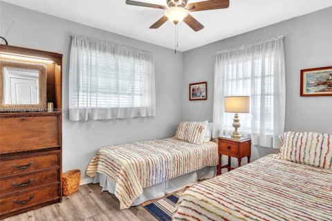 Casa en venta en Hollywood, Florida, 2 dormitorios, 83.98 m2 № 2009642 - foto 27