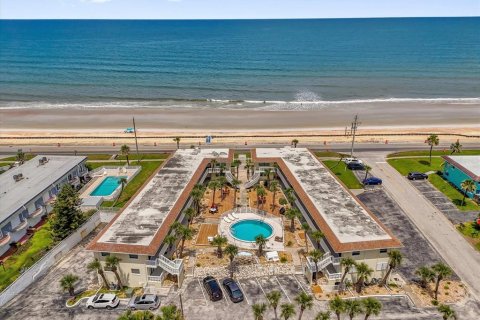 Condominio en venta en Ormond Beach, Florida, 2 dormitorios, 77.76 m2 № 1831612 - foto 3