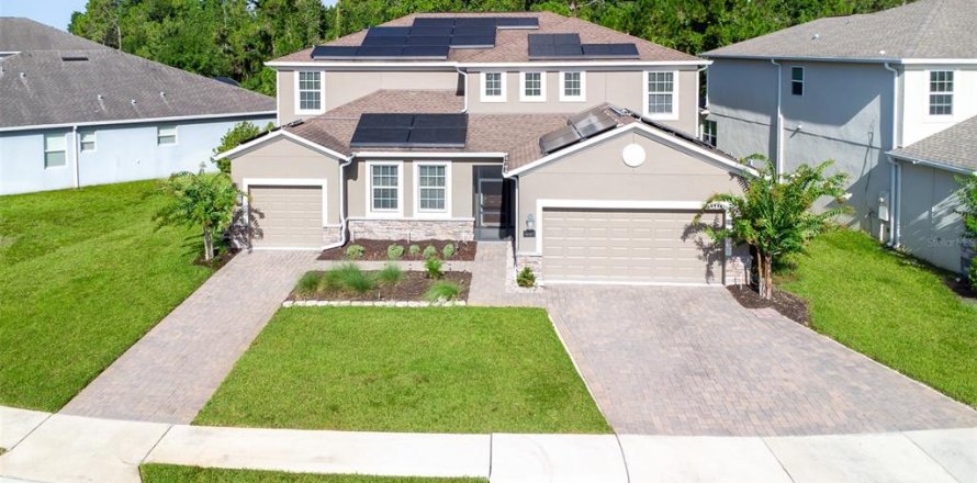 House in Davenport, Florida 6 bedrooms, 360.46 sq.m. № 2216825