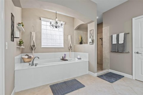 Villa ou maison à vendre à Winter Haven, Floride: 4 chambres, 345.22 m2 № 1827372 - photo 21