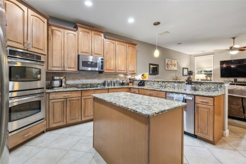 Villa ou maison à vendre à Winter Haven, Floride: 4 chambres, 345.22 m2 № 1827372 - photo 10