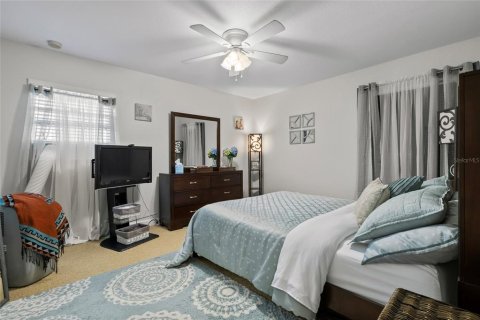 Villa ou maison à vendre à Winter Haven, Floride: 4 chambres, 345.22 m2 № 1827372 - photo 30