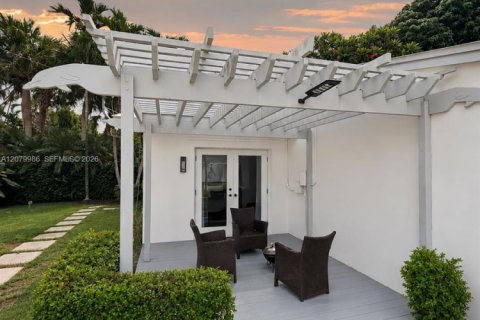 House in Fort Lauderdale, Florida 3 bedrooms № 2333721 - photo 6