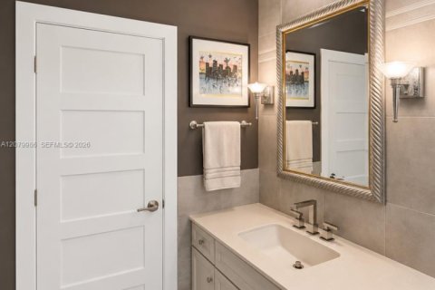House in Fort Lauderdale, Florida 3 bedrooms № 2333721 - photo 14