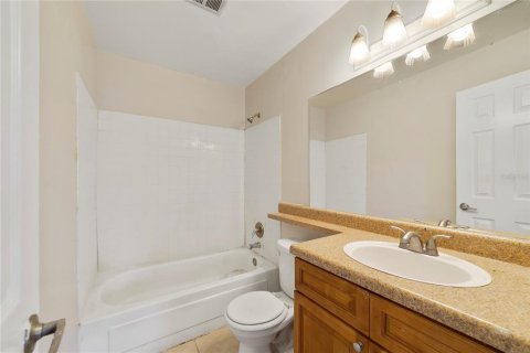 Condo in Winter Park, Florida, 3 bedrooms № 2238575 - photo 18