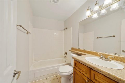 Condo in Winter Park, Florida, 3 bedrooms № 2238575 - photo 22