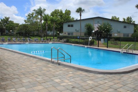 Condo in Winter Park, Florida, 3 bedrooms № 2238575 - photo 8