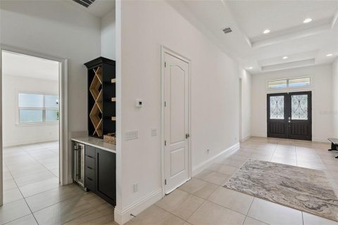 Villa ou maison à vendre à Orlando, Floride: 4 chambres, 413.69 m2 № 2408154 - photo 4