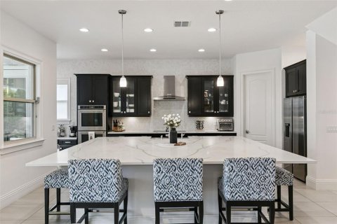 Villa ou maison à vendre à Orlando, Floride: 4 chambres, 413.69 m2 № 2408154 - photo 13