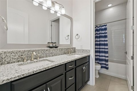 Villa ou maison à vendre à Orlando, Floride: 4 chambres, 413.69 m2 № 2408154 - photo 28