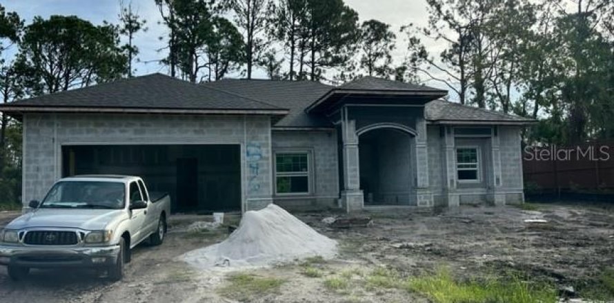 House in North Port, Florida 3 bedrooms, 168.15 sq.m. № 674008