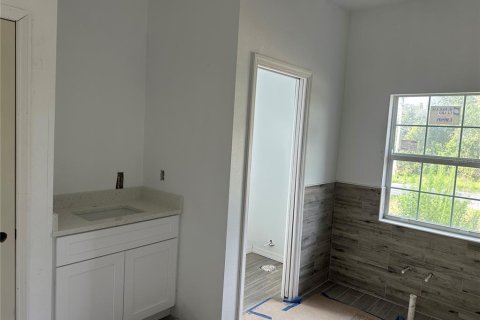 House in North Port, Florida 3 bedrooms, 168.15 sq.m. № 674008 - photo 12