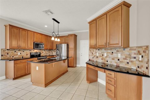 House in Casselberry, Florida 4 bedrooms, 232.35 sq.m. № 1847431 - photo 12