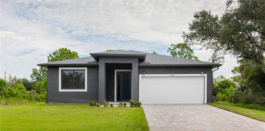 Villa ou maison à North Port, Floride 3 chambres, 152.82 m2 № 2401119