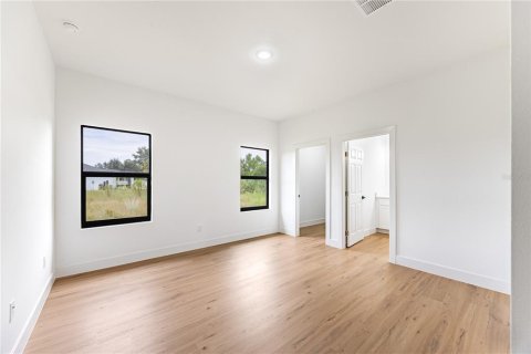 Villa ou maison à vendre à North Port, Floride: 3 chambres, 152.82 m2 № 2401119 - photo 20
