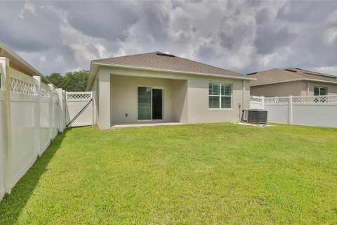 Villa ou maison à vendre à New Smyrna Beach, Floride: 3 chambres, 141.21 m2 № 1793027 - photo 13
