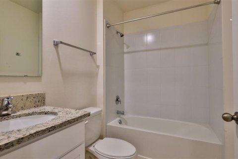 Villa ou maison à vendre à New Smyrna Beach, Floride: 3 chambres, 141.21 m2 № 1793027 - photo 22