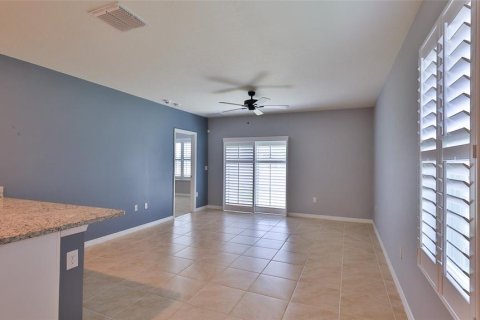 Villa ou maison à vendre à New Smyrna Beach, Floride: 3 chambres, 141.21 m2 № 1793027 - photo 21