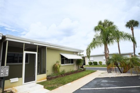 House in Largo, Florida 1 bedroom, 63.17 sq.m. № 1900128 - photo 21
