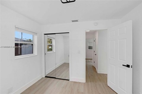 Casa en venta en Deerfield Beach, Florida, 3 dormitorios, 150.04 m2 № 1967888 - foto 16