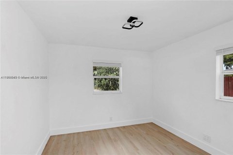 Casa en venta en Deerfield Beach, Florida, 3 dormitorios, 150.04 m2 № 1967888 - foto 17