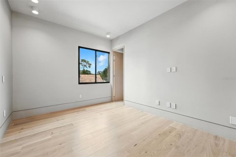 Casa en venta en Winter Park, Florida, 4 dormitorios, 339.84 m2 № 1804947 - foto 30