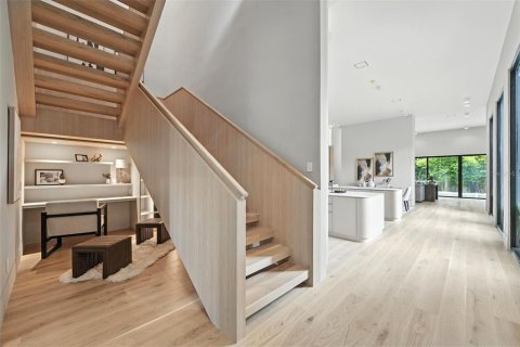 Casa en venta en Winter Park, Florida, 4 dormitorios, 339.84 m2 № 1804947 - foto 23