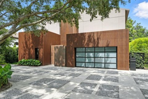 Casa en venta en Winter Park, Florida, 4 dormitorios, 339.84 m2 № 1804947 - foto 2