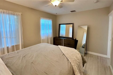 Villa ou maison à vendre à Fort Lauderdale, Floride: 3 chambres, 165.83 m2 № 2025200 - photo 20