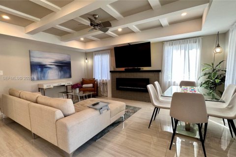 Villa ou maison à vendre à Fort Lauderdale, Floride: 3 chambres, 165.83 m2 № 2025200 - photo 8