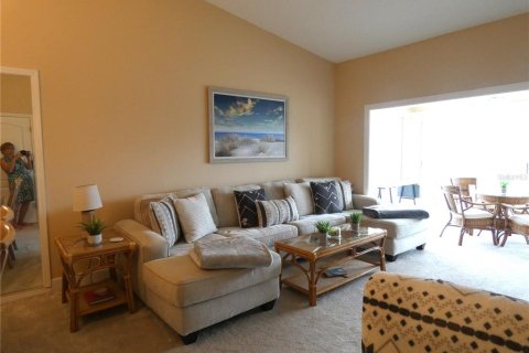 Condominio en alquiler en Sarasota, Florida, 2 dormitorios, 119.84 m2 № 1334246 - foto 8